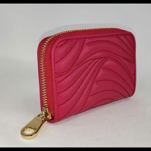 NEW IN BOX Salvatore Ferragamo small zip wallet in fuscia